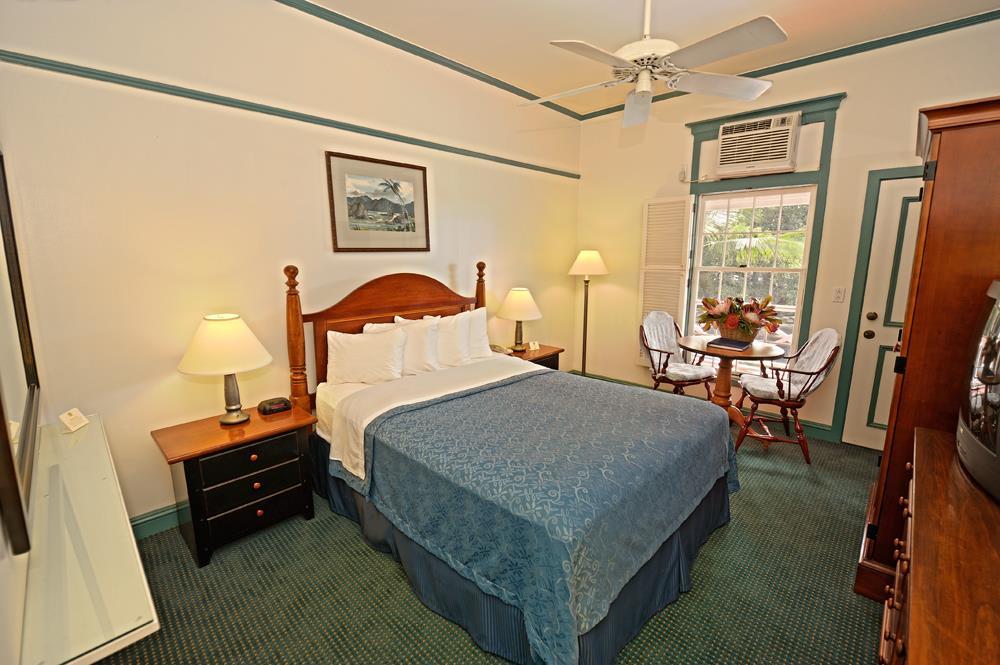 Pioneer Inn Lahaina Room photo
